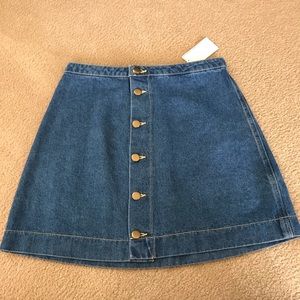 ✨ 2 for $30 ✨ American Apparel Denim Skirt
